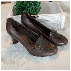 Naturalizer Brown Heels